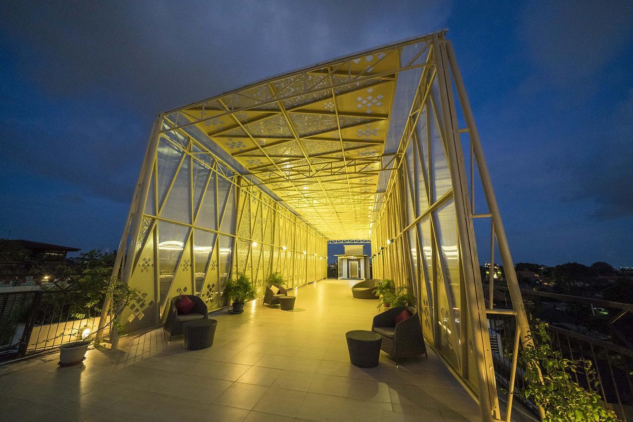 Ananta Legian Hotel Zewnętrze zdjęcie